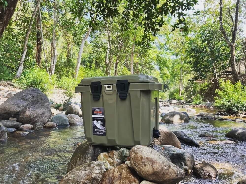 ถังน้ำแข็งเกรดพรีเมี่ยม FEELFREE ขนาด 45 ลิตร สี RANGER_4